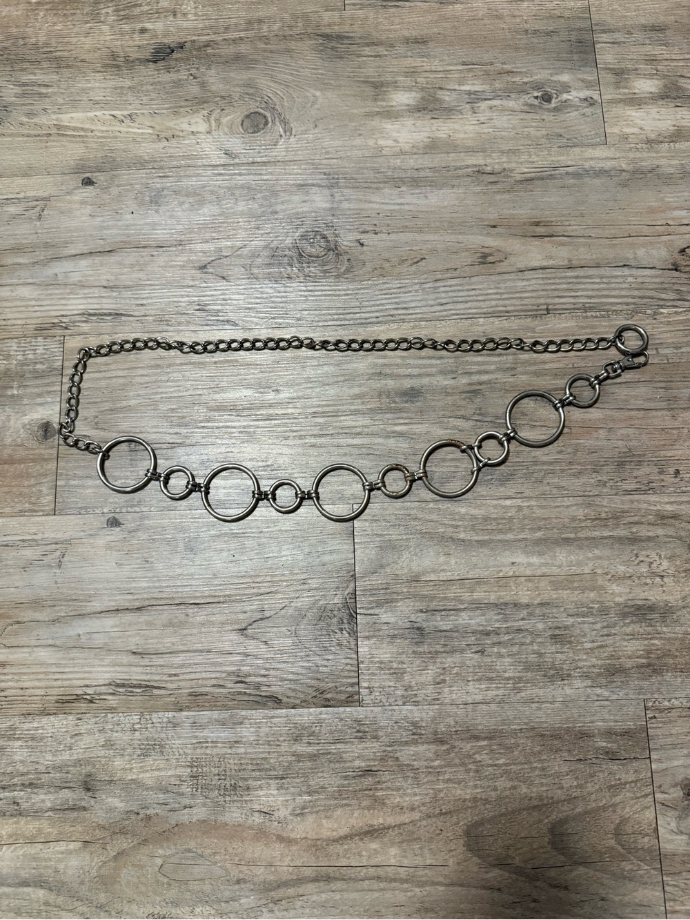 Women’s Silver Circle-Link Chain Belt Vintage Y2K